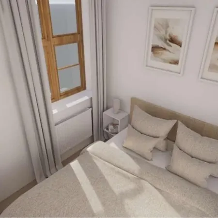 Superb Old Town 克莱佩达